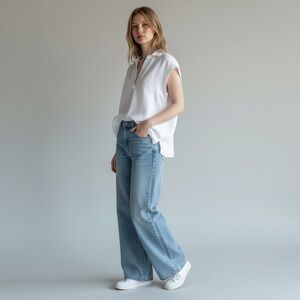 Bella Dahl tissue linen Sleeveless top 
White size small v neck